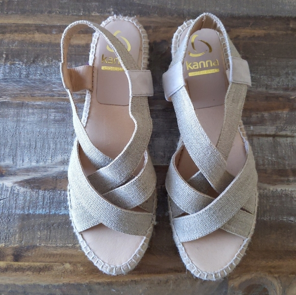 Final Sale🆕🌿KANNA SANDALS🌿 - Picture 1 of 3